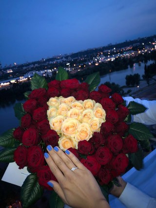 101 роза в виде сердца для предложения руки от флориста ProFlowers.ua