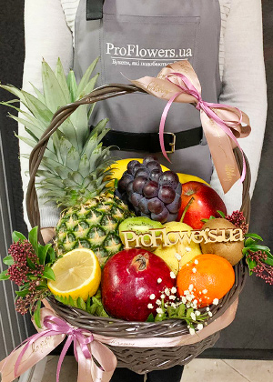 Photo - Fruit basket in Kiev